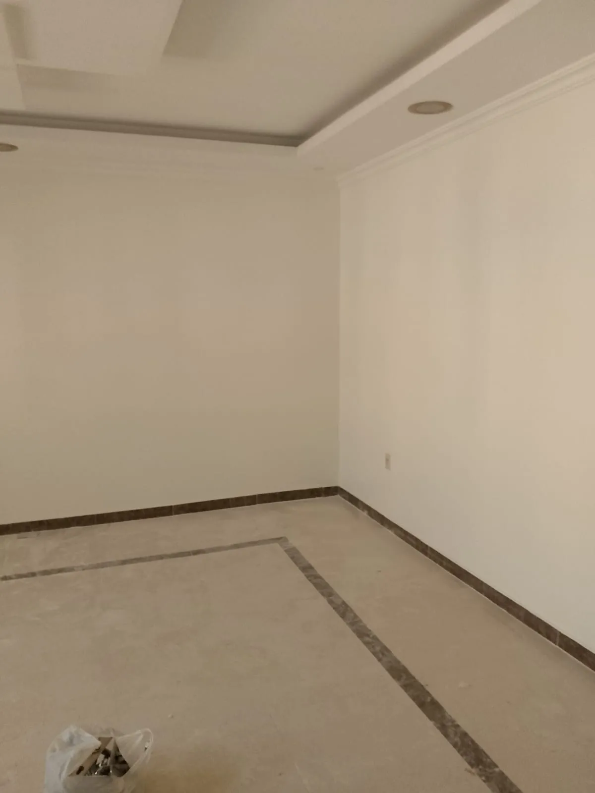 معلم دهانات وديكورات مضمون حي الوزيرية جدة 