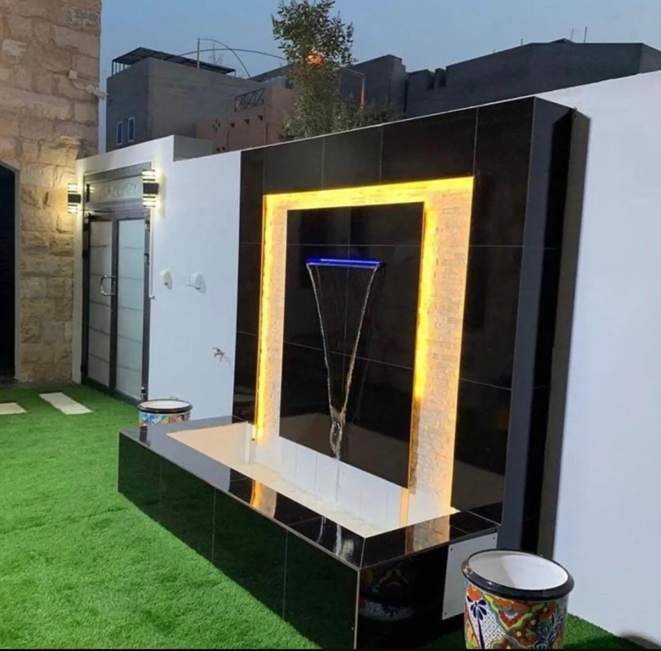 تصميم شلالات ونوافير وشلالات حدائق المنازل والفلل جدة 