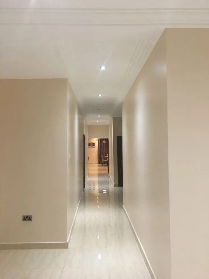 معلم مضمون لدهانات الداخلية والخارجية في جدة