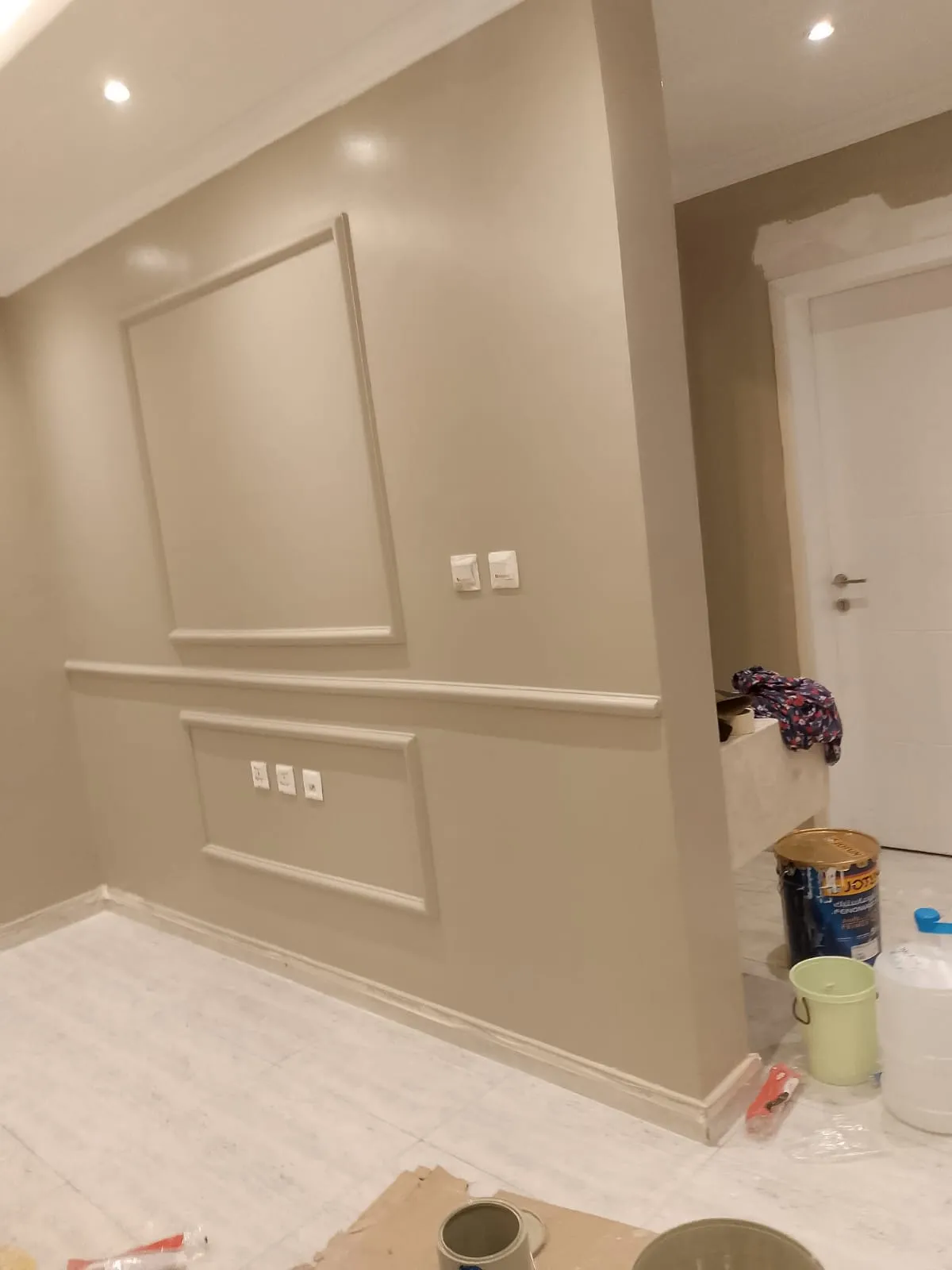 دهانات وديكورات عصرية وديكورات مرايا حديثة ومبتكرة لعام2026