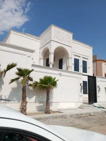 معلم دهان شمال جدة: لمسة فنية تجعل منزلك تحفة