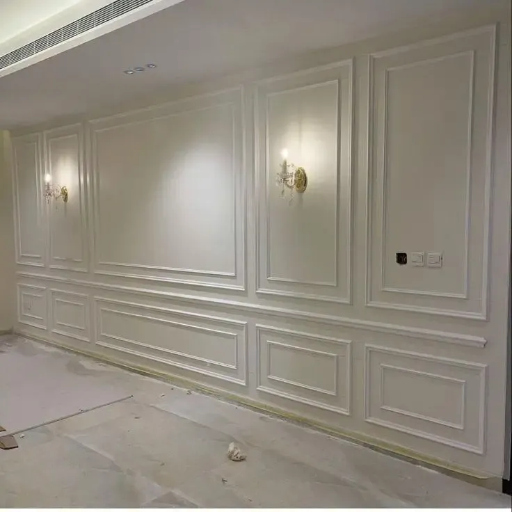 معلم تركيب ورق حائط بخبرة أكثر من 10 سنوات بجدة