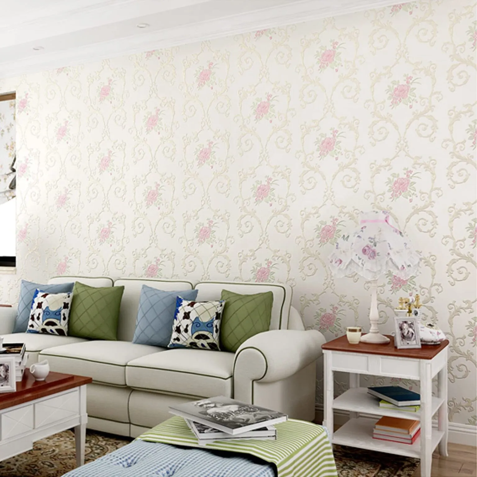 معلم تركيب ورق حائط بخبرة أكثر من 10 سنوات بجدة