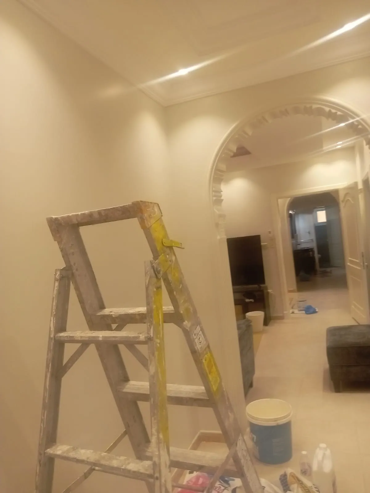 أحدث الوان الدهانات للصالة في جدة