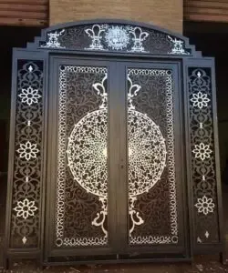 حداد متنقل:لتركيب الأبواب والشبابيك في جدة 