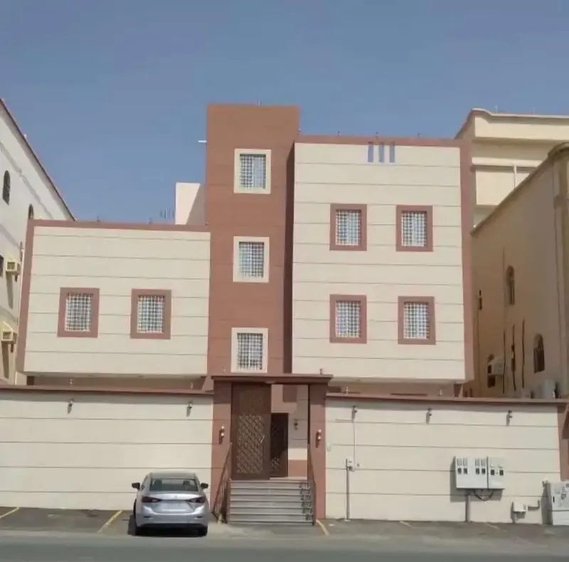 معلم دهانات خارجية جدة| تجديد واجهات منازل بلمسة احترافية 